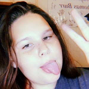 Meet your Posher, Brandi